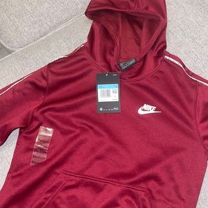 New with tags boys Nike hoodie size medium
